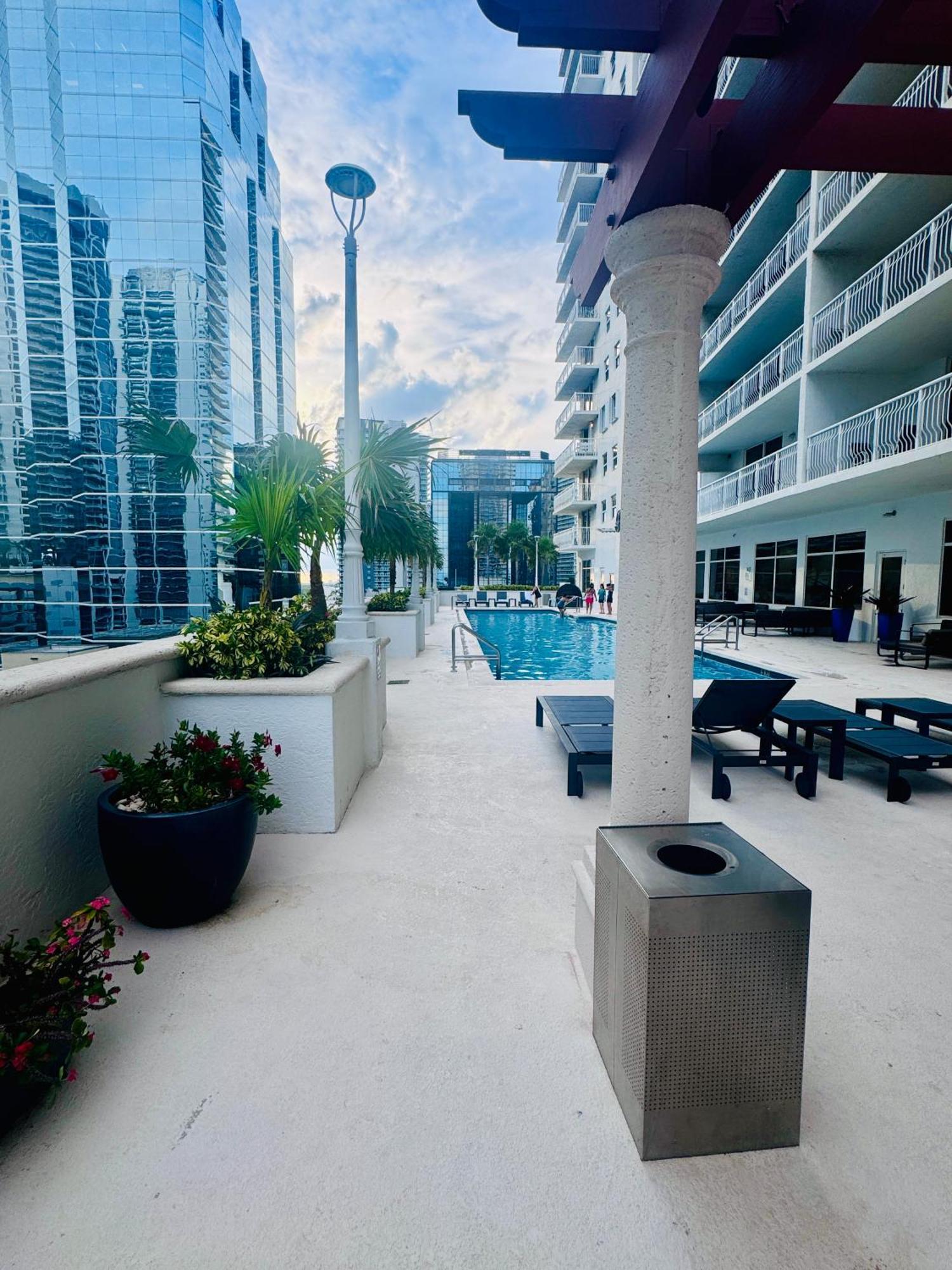 Apartment 36th-floor Ocean View Brickell Miami