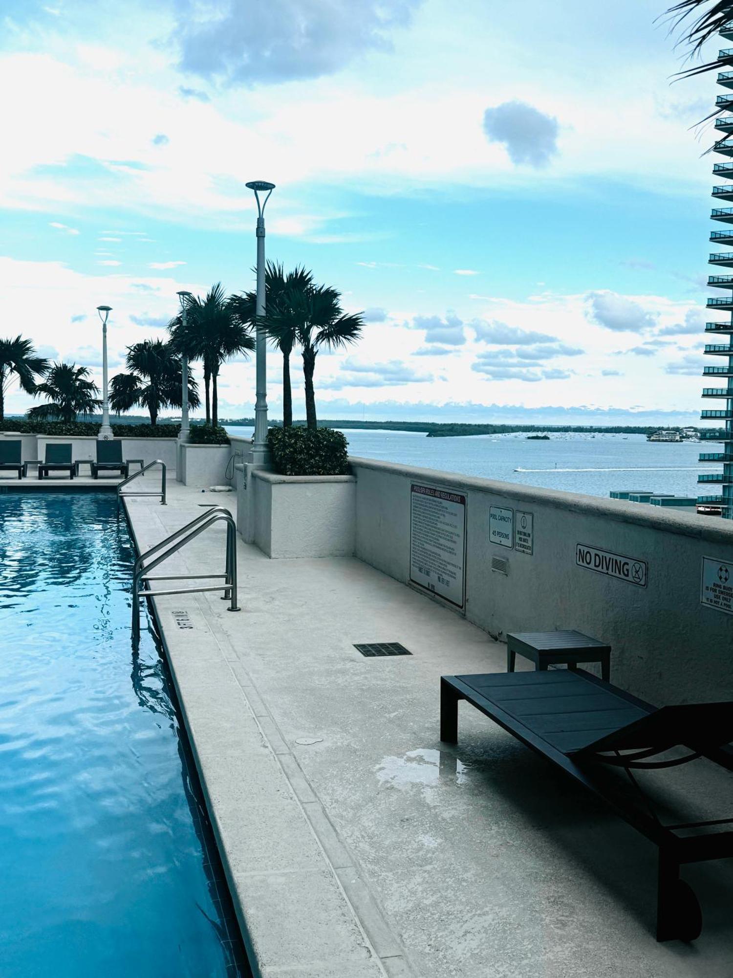 Apartment 36th-floor Ocean View Brickell Miami